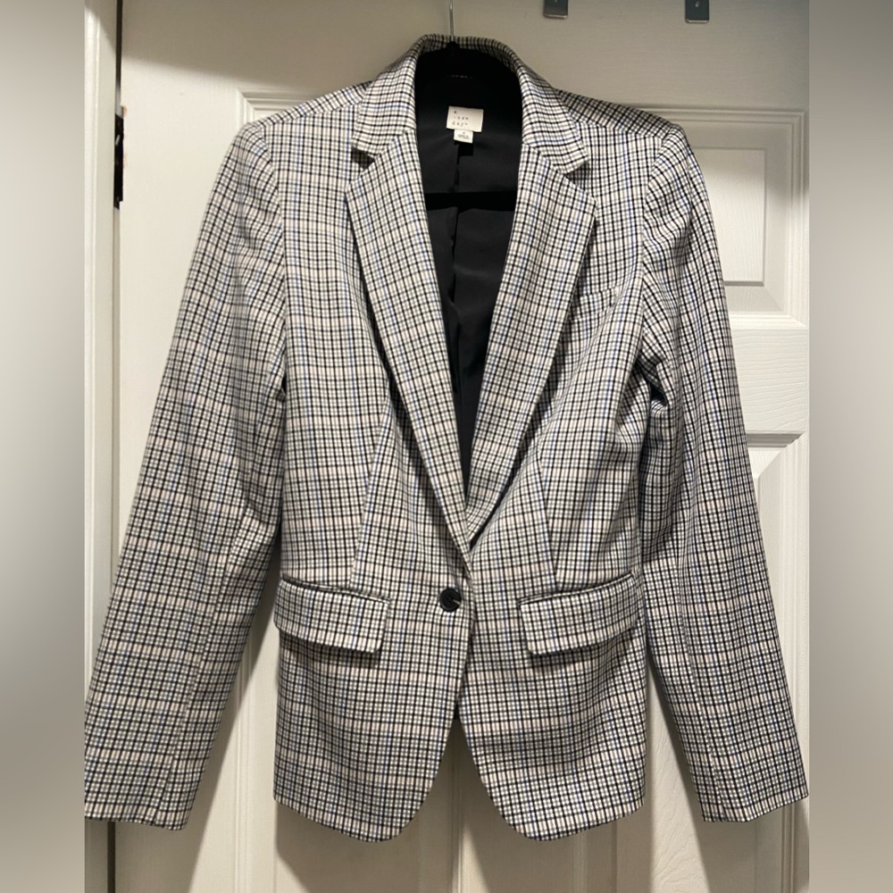 Women’s blazer